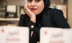 رفل المحسن توقّع كتابها الجديد "لأقول كلمة واحدة" في معرض بغداد للكتاب